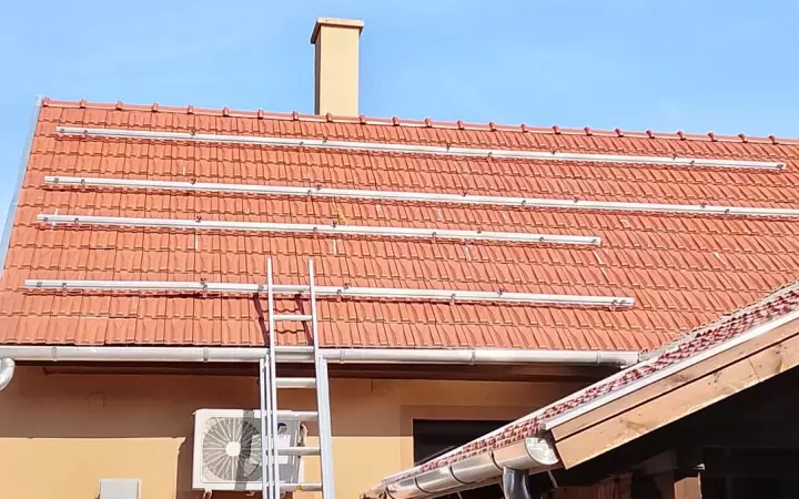 Napelem + tároló rendszer, Makó