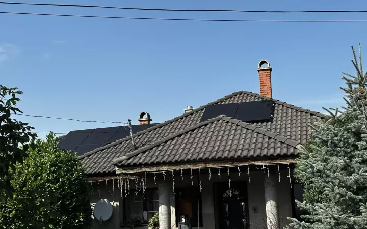 Napelem + tároló rendszer, Miske