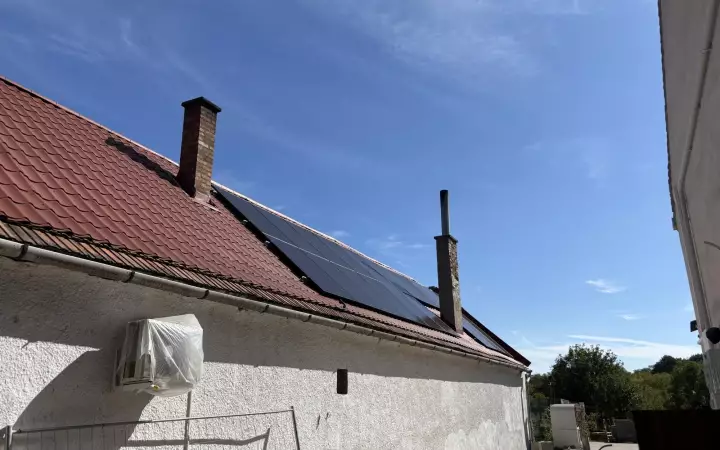 Napelem + tároló rendszer, Bicske