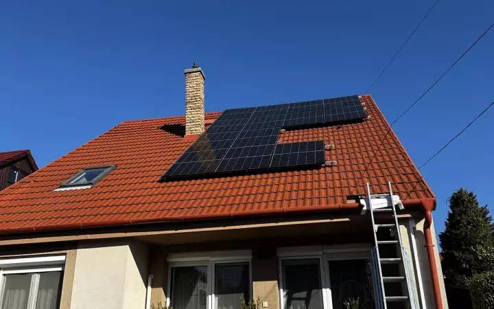 Napelem + tároló rendszer, Győr