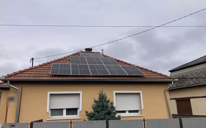 Napelem + tároló rendszer, Hort